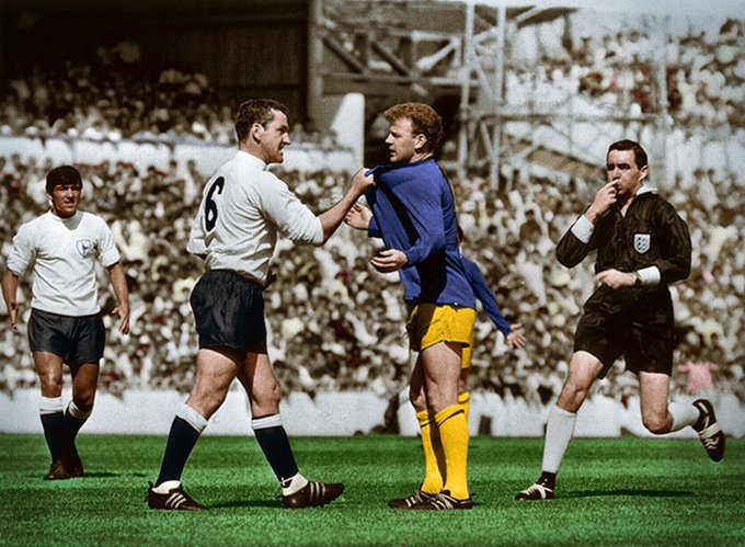 MacKay et Bremner