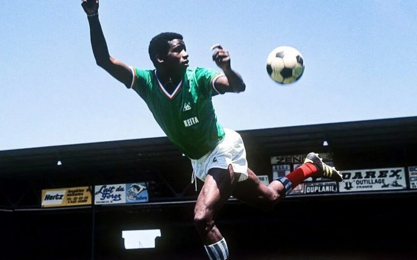 1970 : quand Salif Keita remporte le premier Ballon d’Or africain