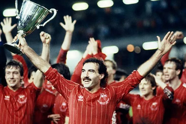 La magnifique épopée d’Aberdeen saison 1982-1983, vainqueur de la Coupe d’Europe des vainqueurs de Coupe