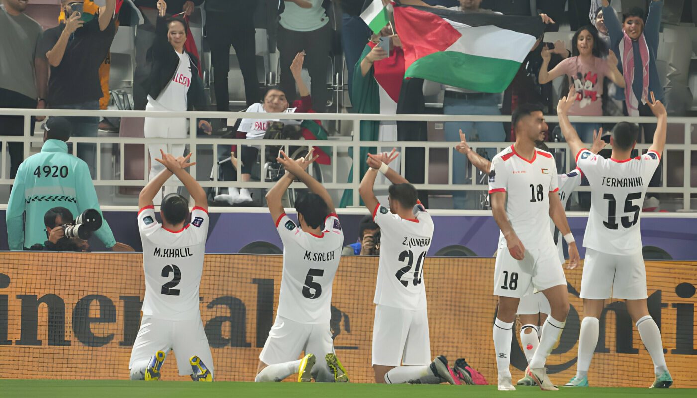 Coupe du monde : hors-jeu ou non ? Comment ce ballon connecté va tenter de  régler le problème pour de bon - Le Parisien