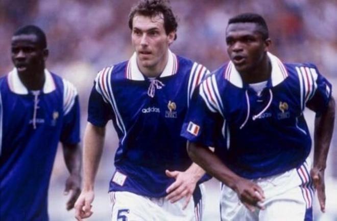 Un siècle de défense : les années 1990 (2e partie)