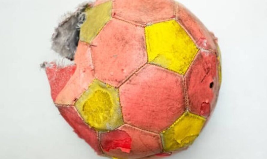 Le Ballon mort