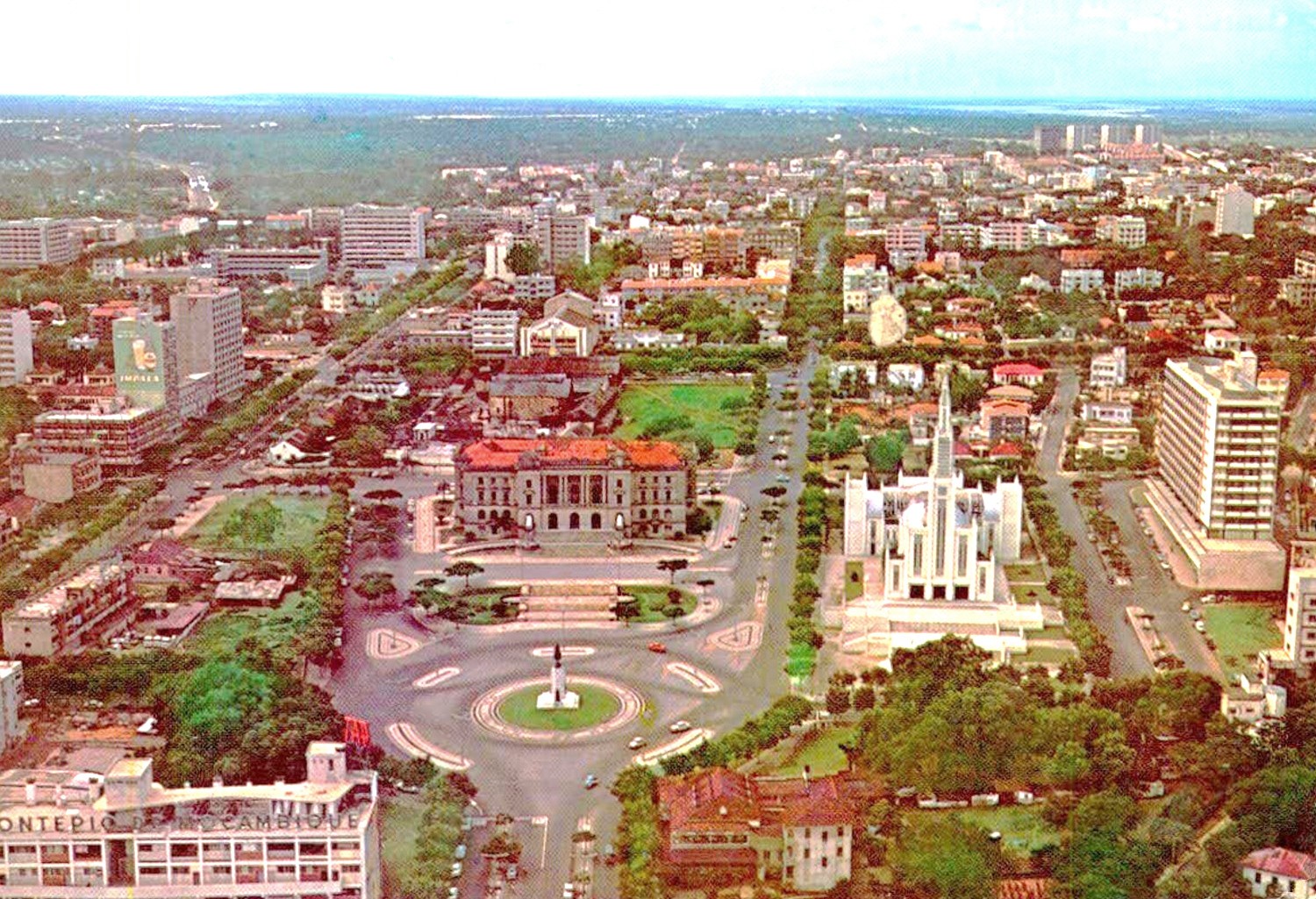 Roquete : entre cages et colonies, trajectoire d’un siècle portugais 8/9, l'exil